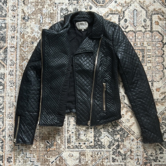 ZARA Faux Leather Jacket - Picture 2 of 3